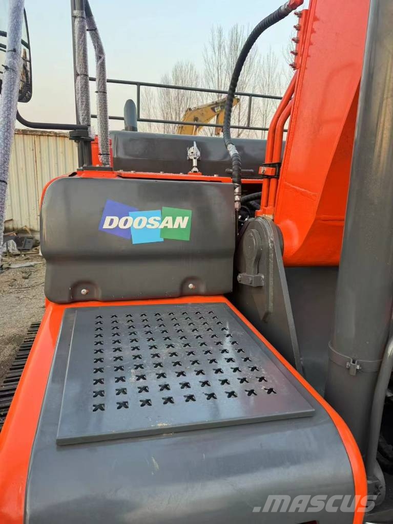 Doosan DX300LC-9C Верижен екскаватор