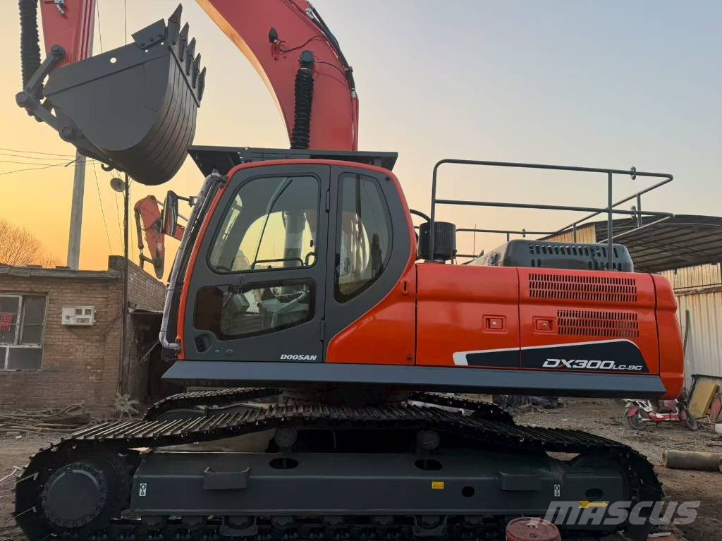 Doosan DX300LC-9C Верижен екскаватор