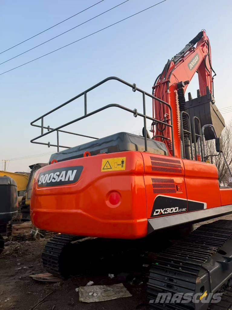 Doosan DX300LC-9C Верижен екскаватор