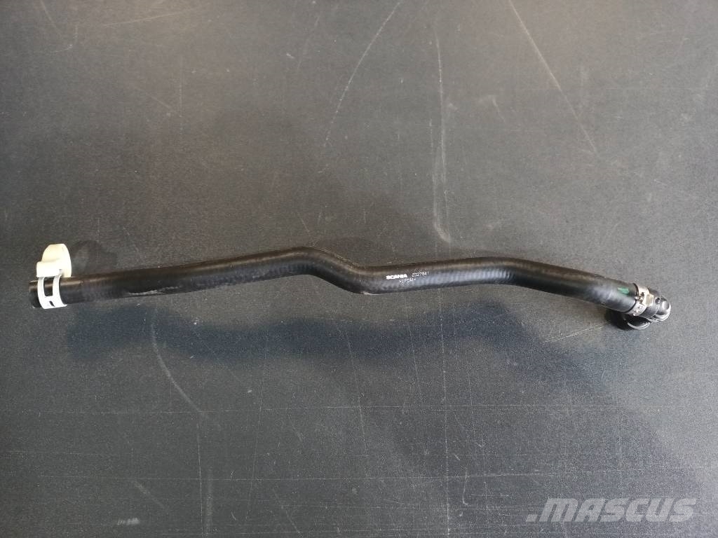 Scania HOSE ASSEMBLY 2327841 Dzinēji