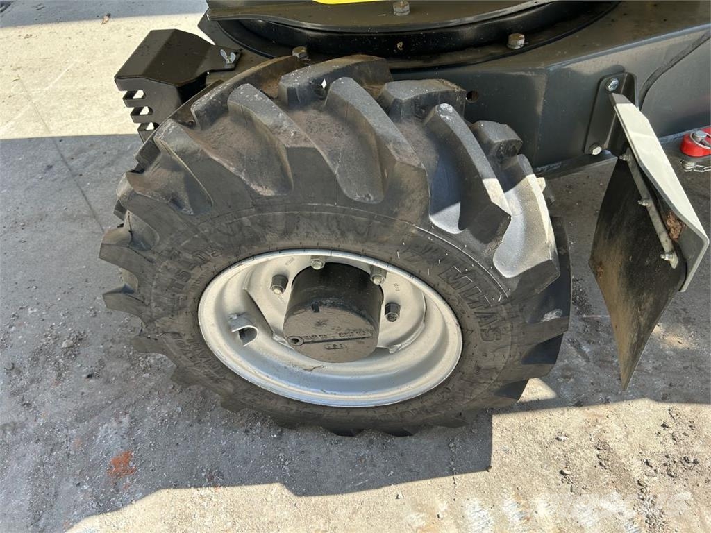 Wacker Neuson DW20 (8945) عربات نقل قلابة للمواقع