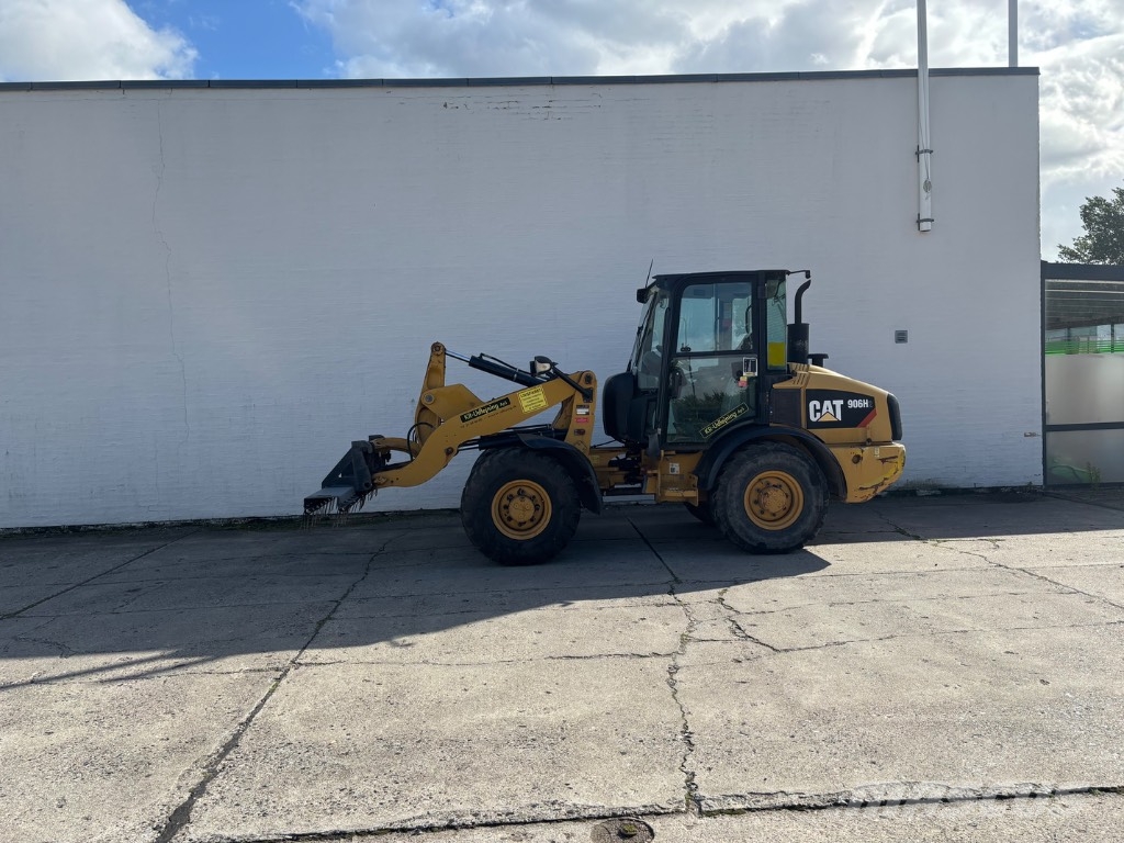 CAT 906 H 2 Wheel loaders