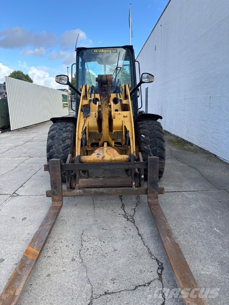 CAT 906 H 2 Wheel loaders