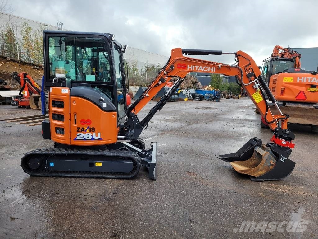 Hitachi ZX 26 U - mini excavators < 7t (Mini diggers) for rent