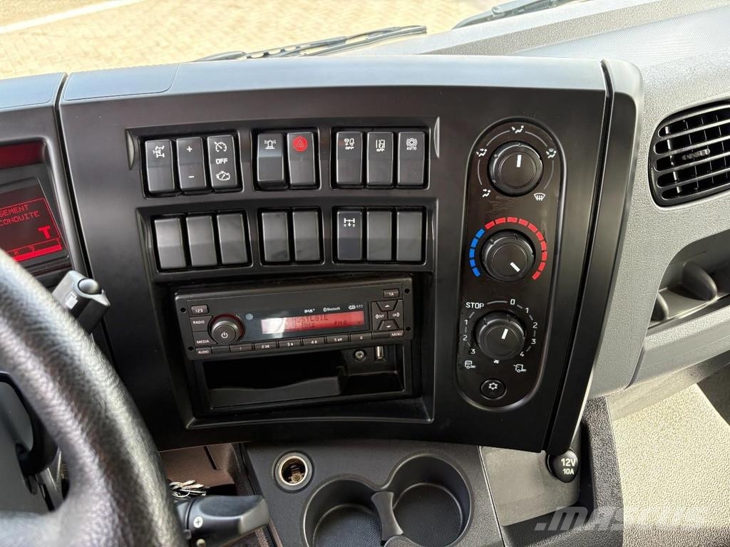 Renault D 12,240 + HYDRAULIC RAMPS + WINCH 5400 KG + EURO Evakuatori