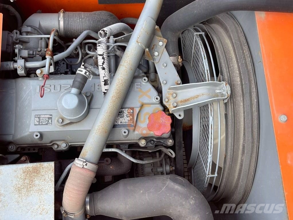 Hitachi ZX 240 履帶式 挖土機/掘鑿機/挖掘機