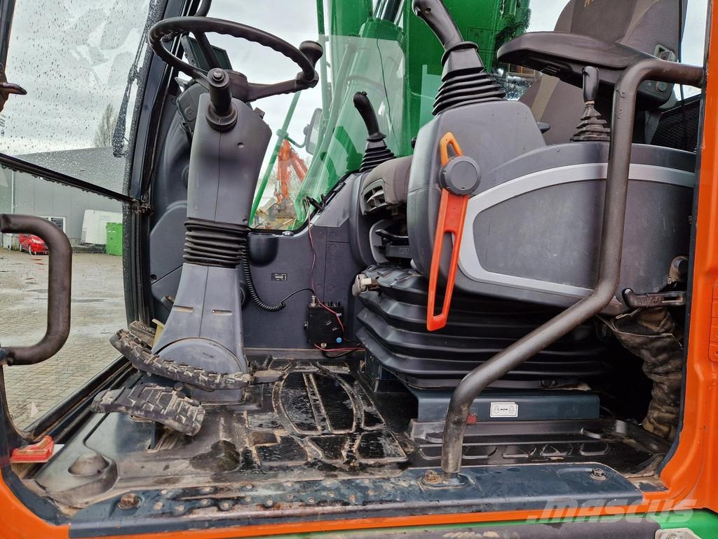 Hyundai Robex 160W-9A with 6-cylinder Cummins Hjulgravere