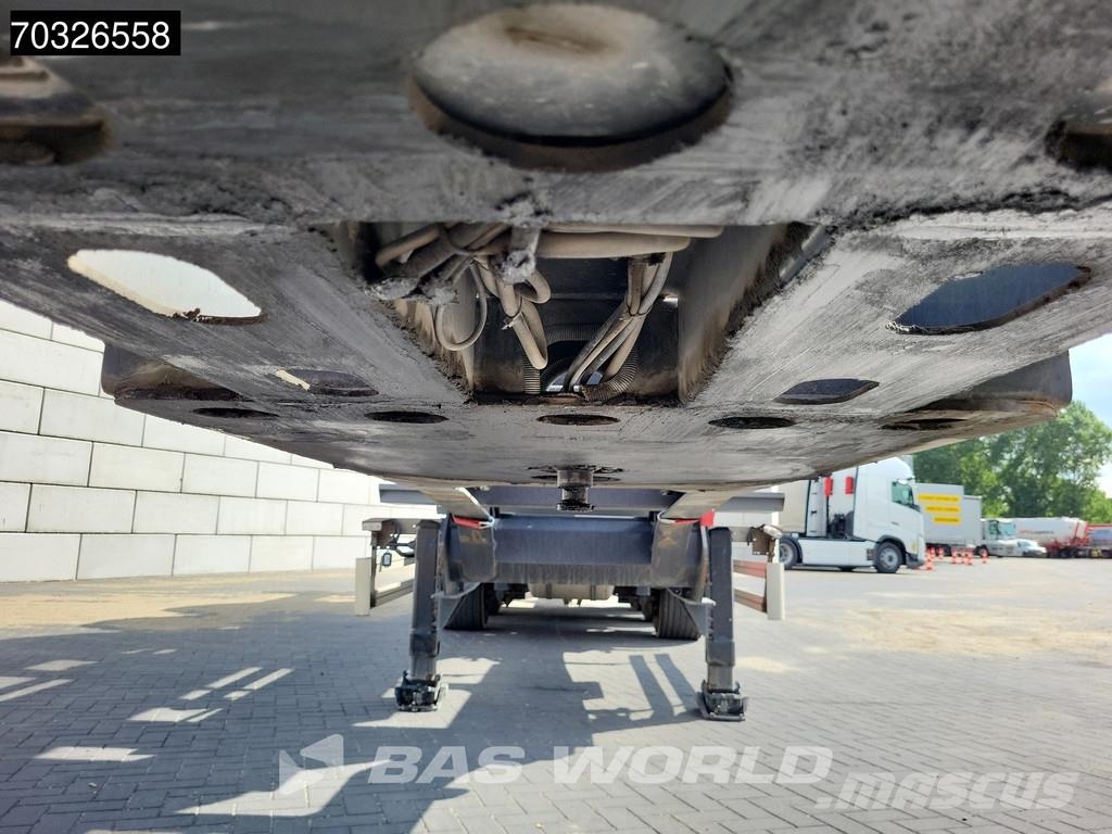 Kässbohrer CS APK 10/26 Lift Axle Stack Containerchassis