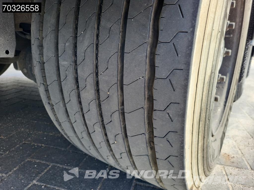 Kässbohrer CS APK 10/26 Lift Axle Stack Containerchassis