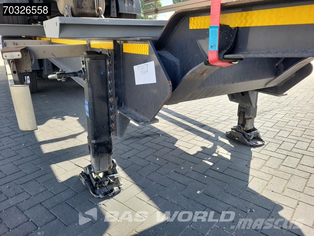 Kässbohrer CS APK 10/26 Lift Axle Stack Containerchassis