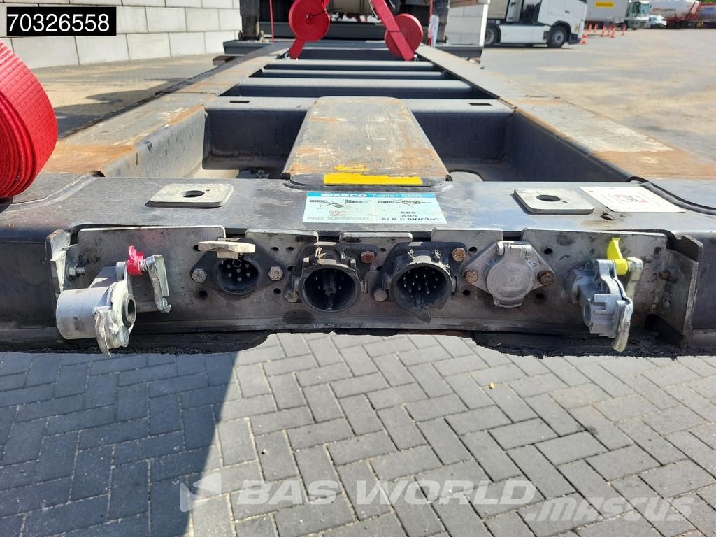 Kässbohrer CS APK 10/26 Lift Axle Stack Containerchassis