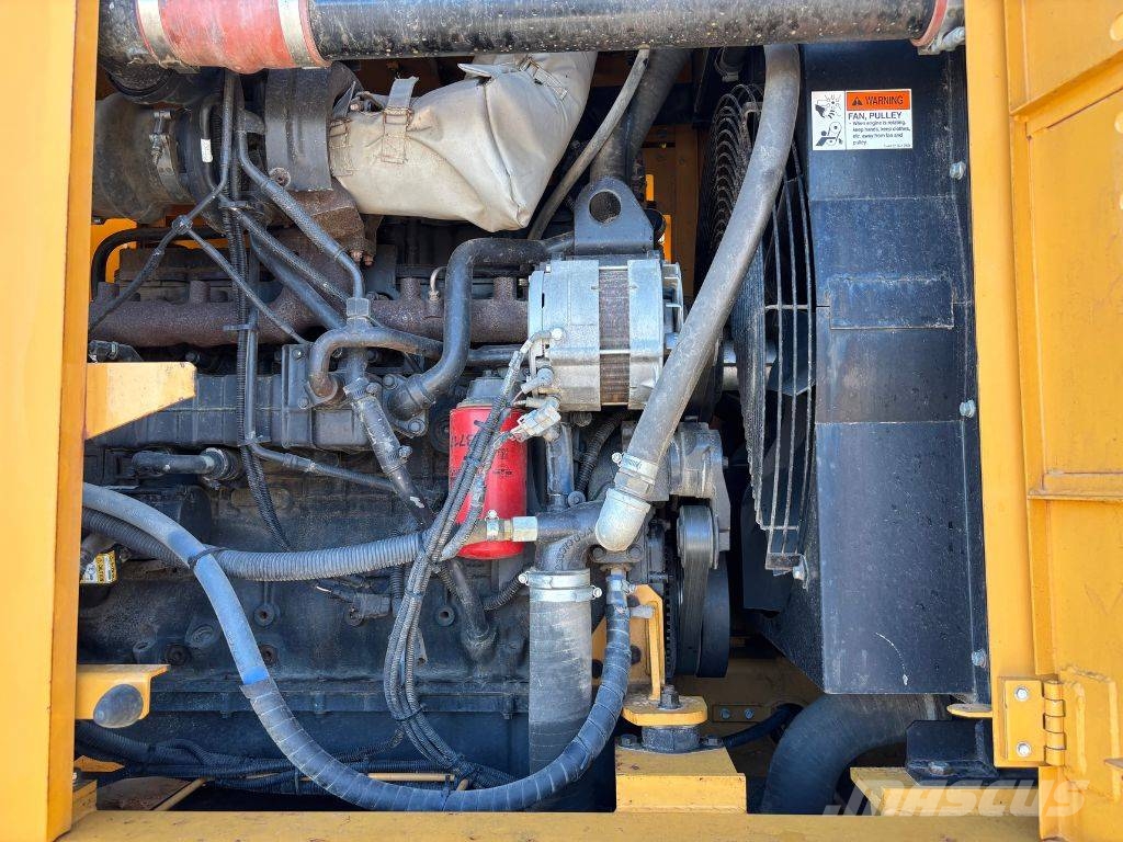 Morooka MST-1500VDR Banddumper Гусеничные самосвалы