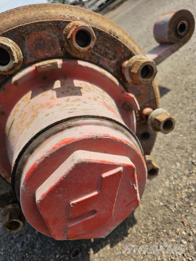 Fruehauf SMB TRAILER AXLE SINGLE TIRE DRUM Essieux