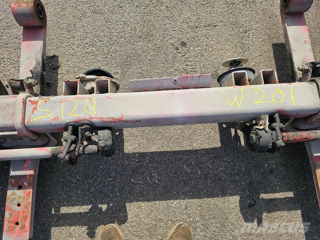 Fruehauf SMB TRAILER AXLE SINGLE TIRE DRUM Essieux