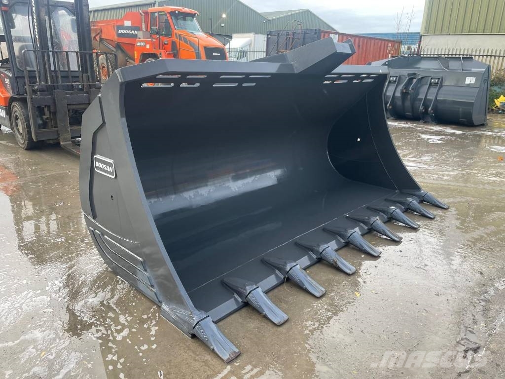 Doosan DL420 ROCK BUCKET Kopad