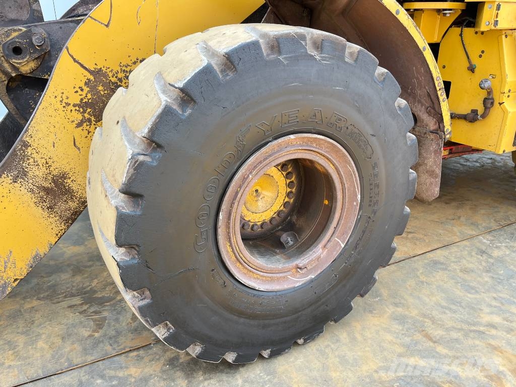 CAT 972M - Automatic Greasing / Camera Φορτωτές με λάστιχα (Τροχοφόροι)