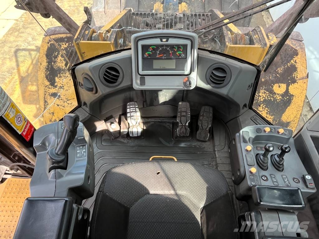 CAT 972M - Automatic Greasing / Camera Φορτωτές με λάστιχα (Τροχοφόροι)