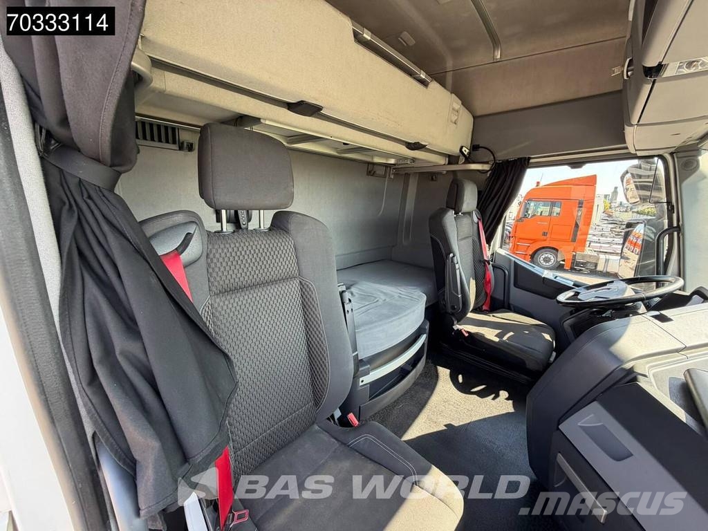 Renault T 460 4X2 Retarder 2xTanks 中古トラクターヘッド | トレーラーヘッド