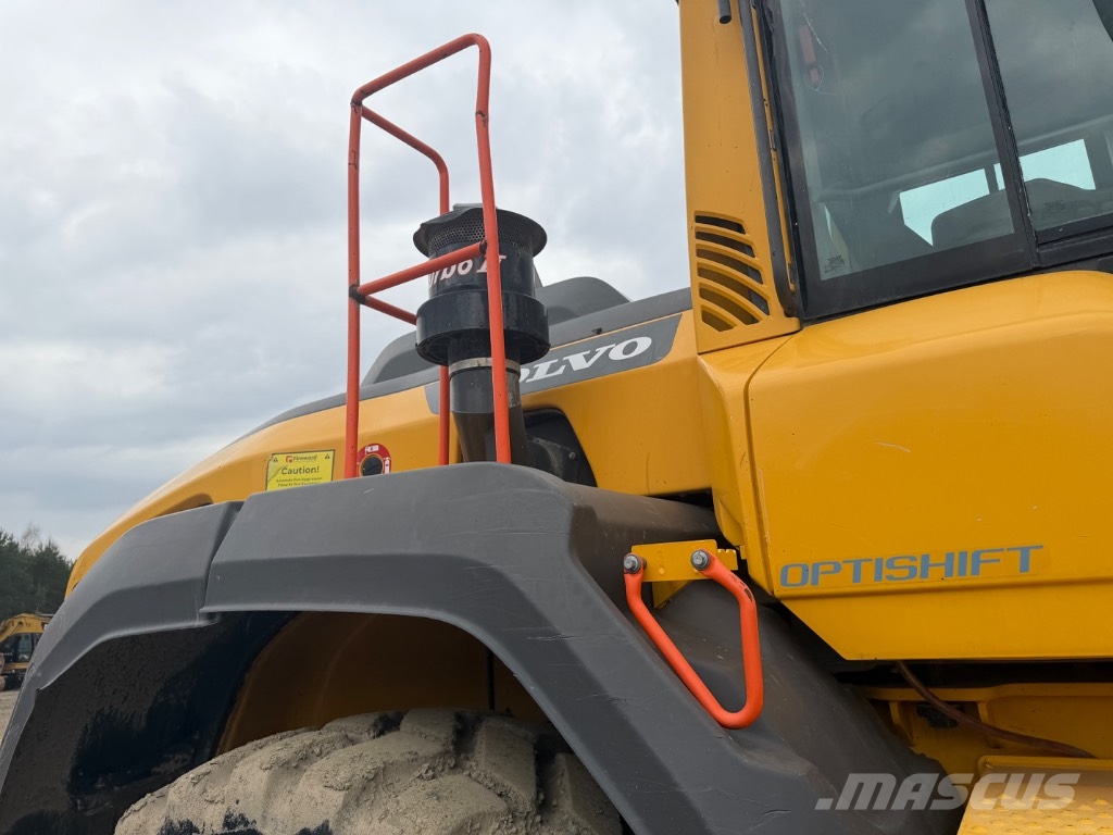 Volvo L 110 H 轮式装载机