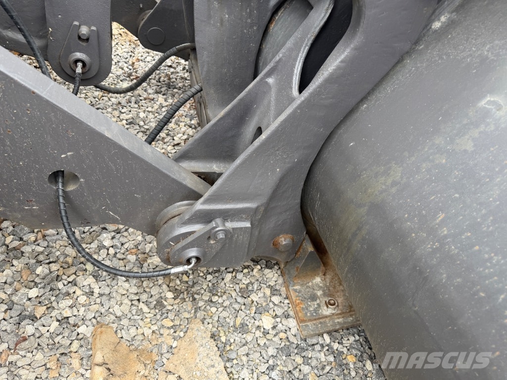 Volvo L 110 H 轮式装载机
