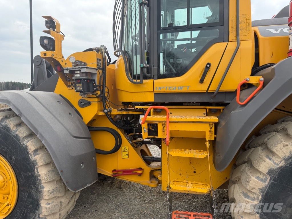 Volvo L 110 H 轮式装载机