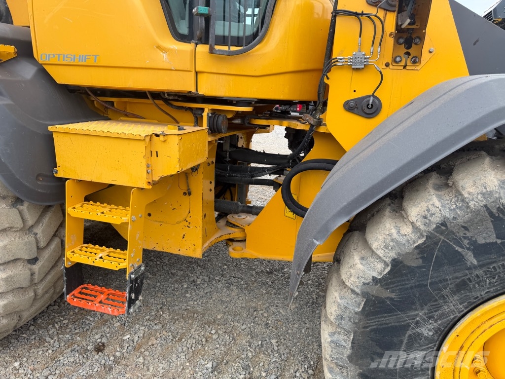 Volvo L 110 H 轮式装载机