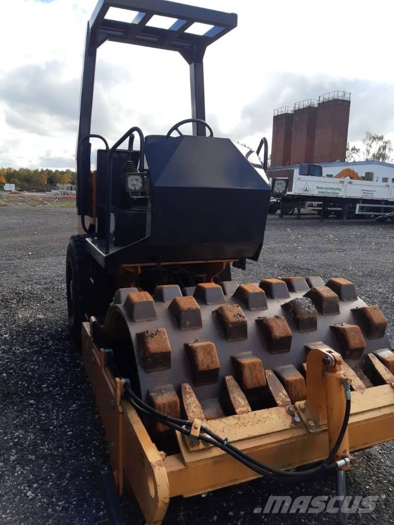 Vibromax 405PD Kompaktorji tal