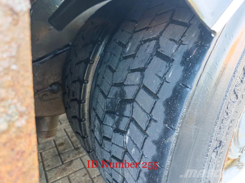 Kalmar TR 618 i 4x4 20 Pieces! Terminalivedukid