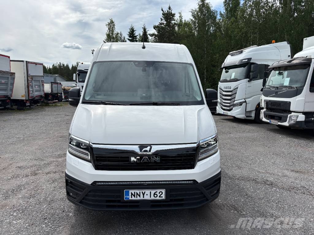 MAN TGE 5.160 Altas Coach Bus 16+1 RWD Väikebussid