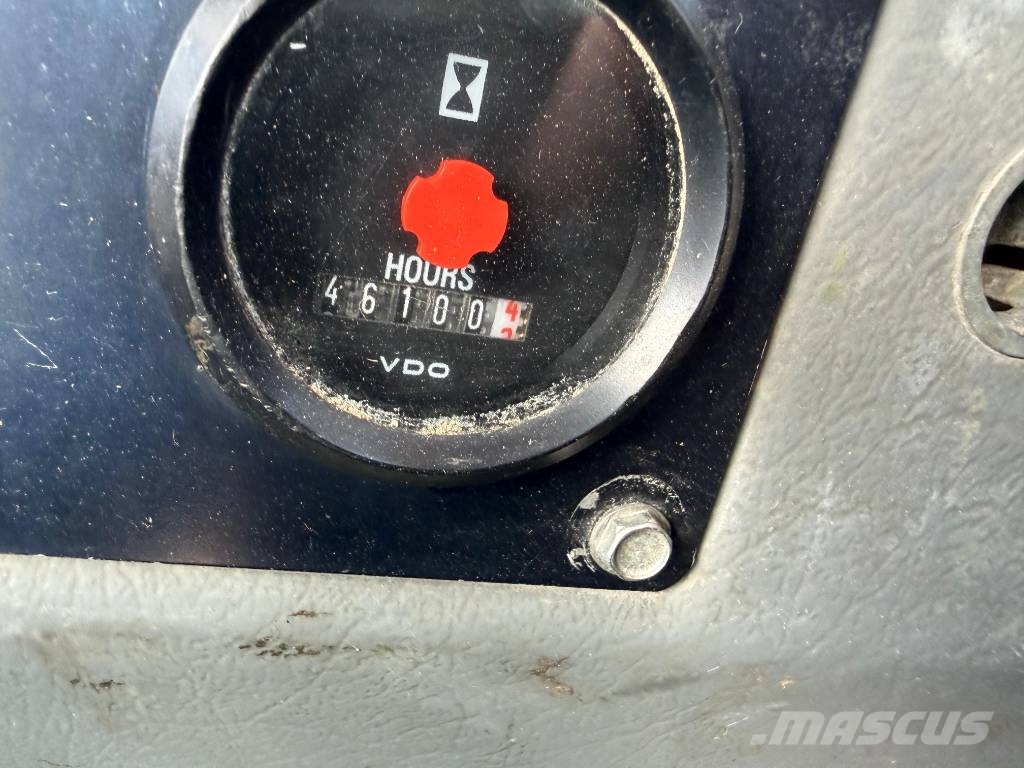 Volvo L 70 C Iekrāvēji uz riteņiem