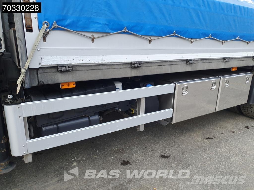 Volvo FL 280 4X2 18tons truck HMF 1120K-RC Crane Kran Fu 平板栏板货车
