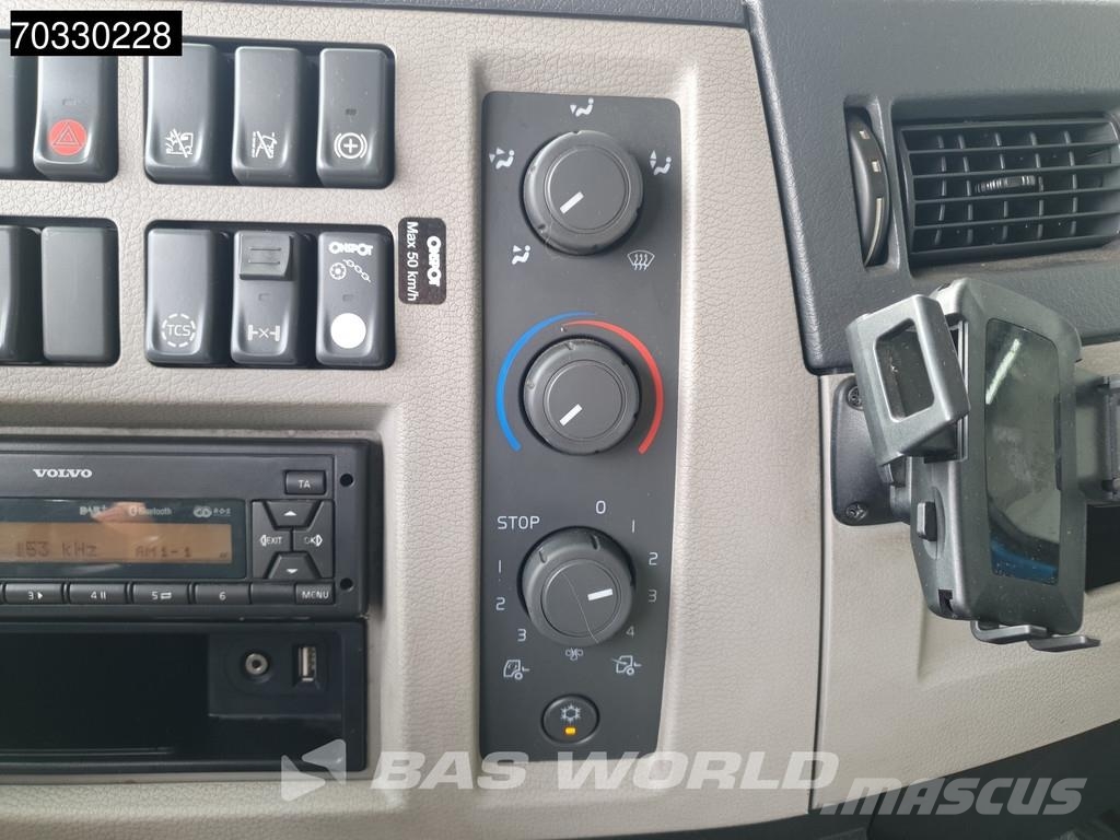 Volvo FL 280 4X2 18tons truck HMF 1120K-RC Crane Kran Fu 平板栏板货车