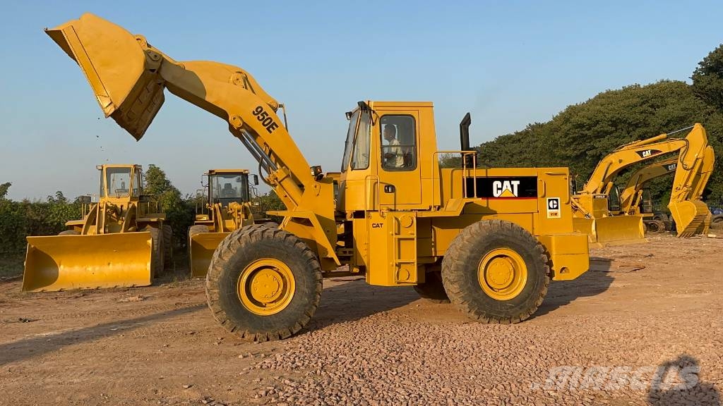 CAT 950 E Naudoti ratiniai krautuvai