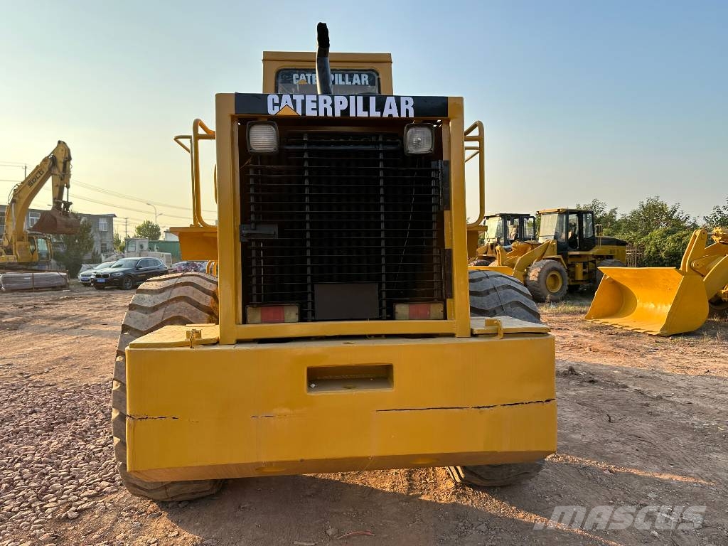 CAT 950 E Naudoti ratiniai krautuvai