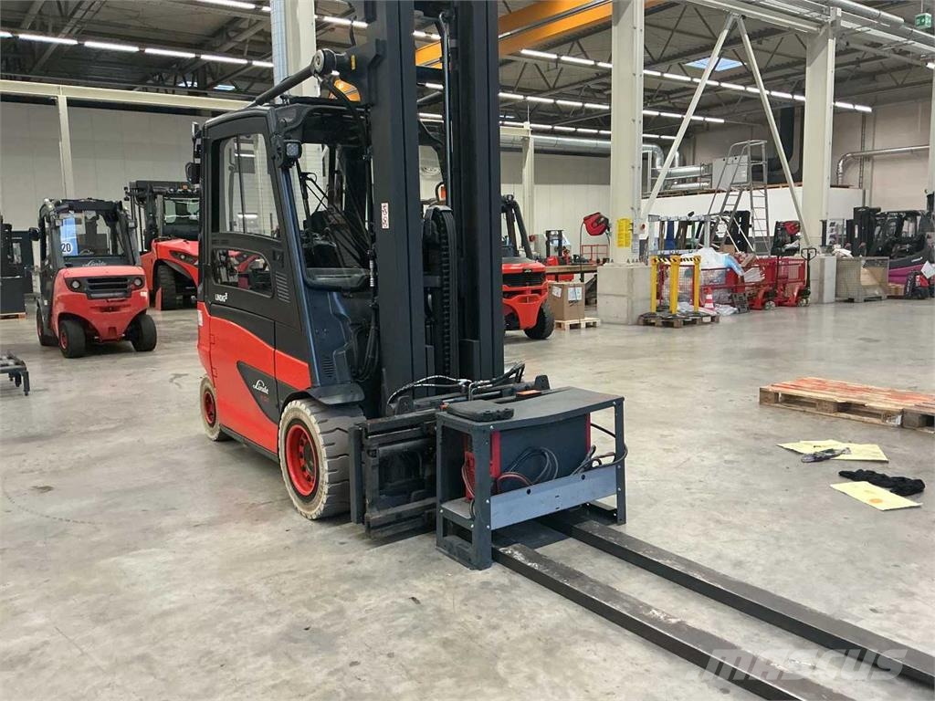Linde E50HL شاحنات ذات رافعات شوكية تعمل بالكهرباء