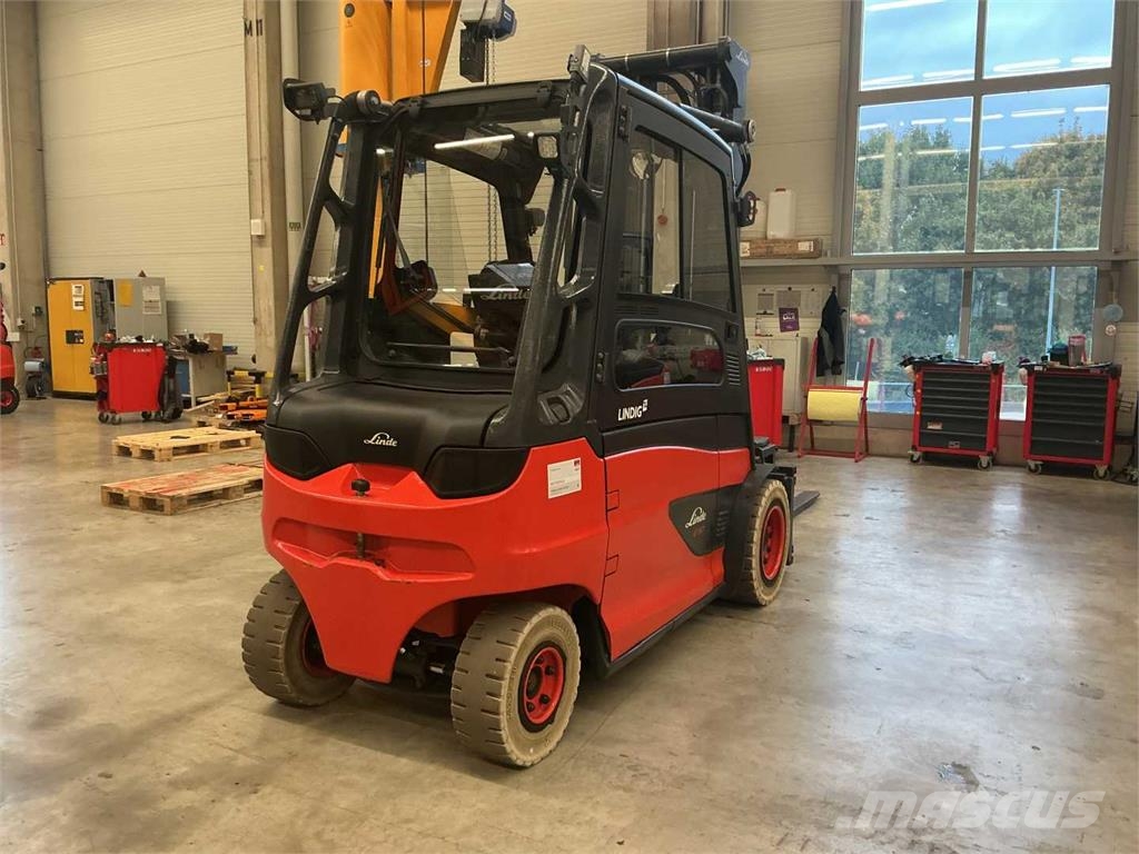 Linde E50HL شاحنات ذات رافعات شوكية تعمل بالكهرباء
