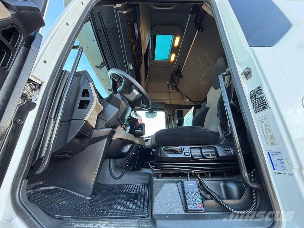 MAN TGX 28.510 6x2 TWIN BED GX CAB / INTARDER / DOUBLE وحدات الجر