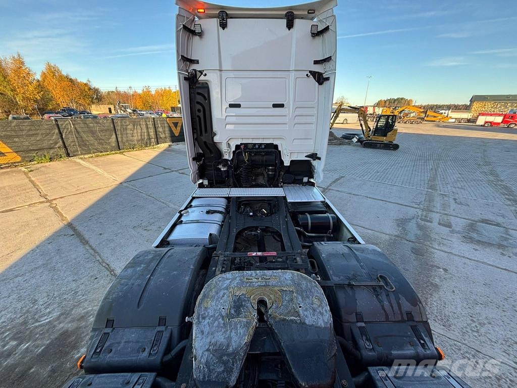 MAN TGX 28.510 6x2 TWIN BED GX CAB / INTARDER / DOUBLE وحدات الجر