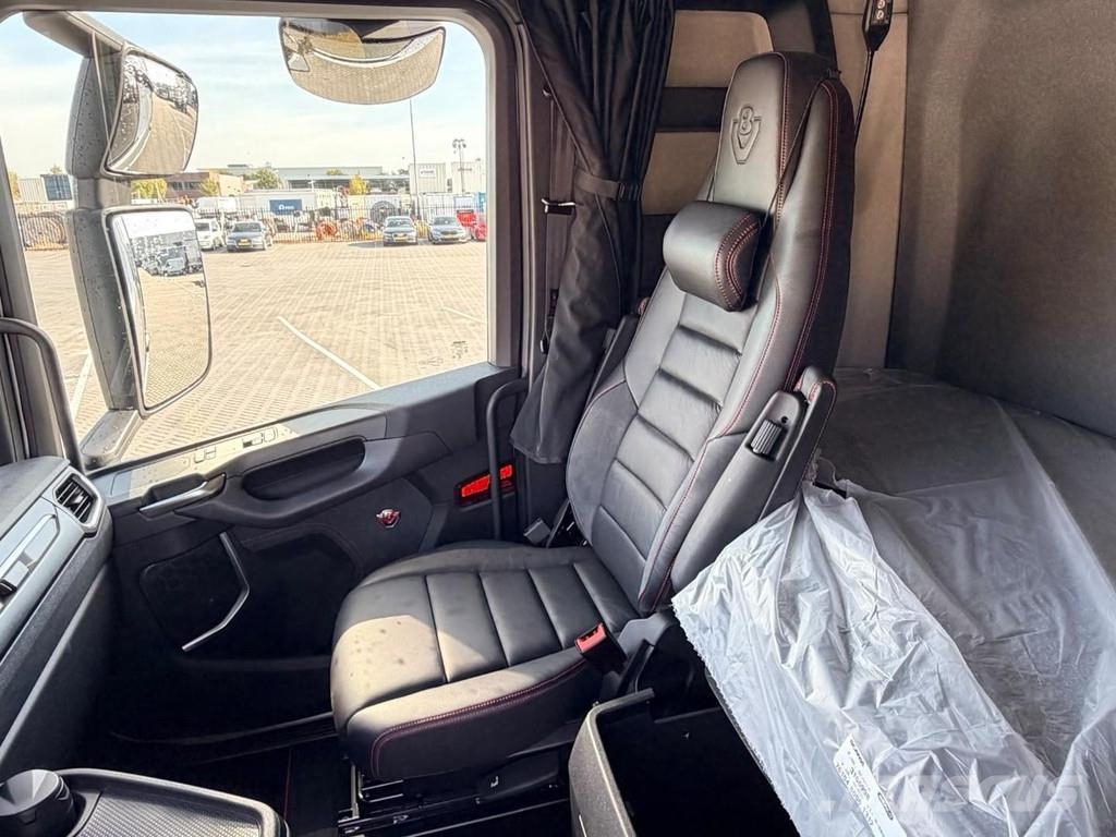 Scania S660 NEW, full air, retarder, stand airco, pto pre Vilcēji