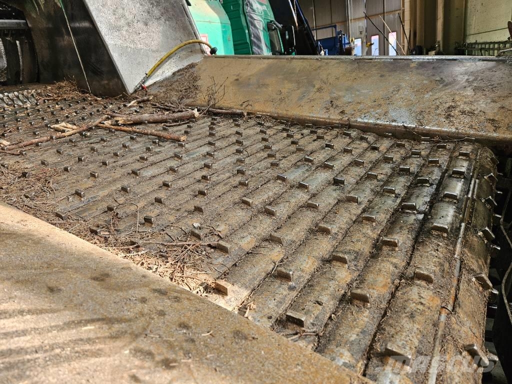 JENZ 583 Wood chippers