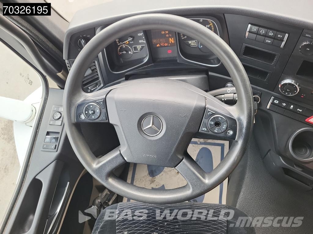 Mercedes-Benz Actros 2642 Actros 6X2 2500kg ladebordwand Lift+St شاحنات ذات هيكل صندوقي