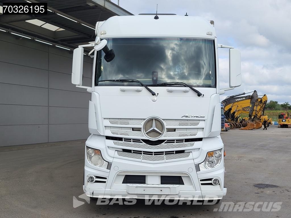 Mercedes-Benz Actros 2642 Actros 6X2 2500kg ladebordwand Lift+St شاحنات ذات هيكل صندوقي