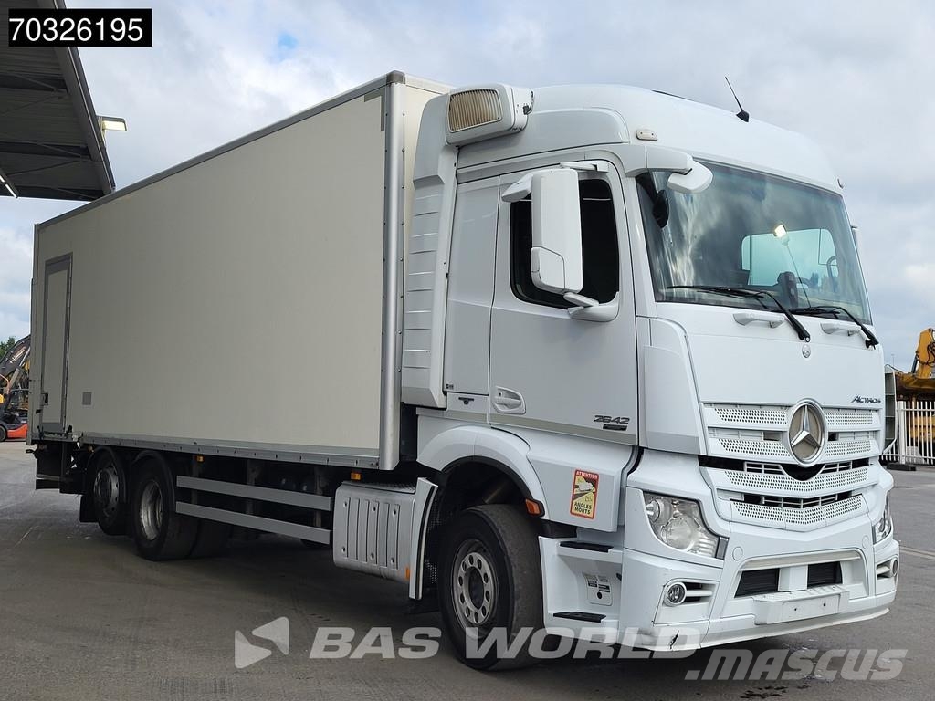 Mercedes-Benz Actros 2642 Actros 6X2 2500kg ladebordwand Lift+St شاحنات ذات هيكل صندوقي