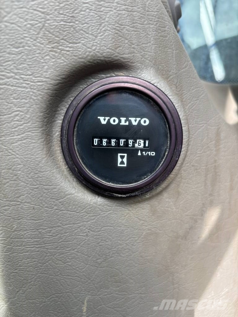 Volvo EC250EL ABI MRZV 400 Vibra Martinetes vibradores