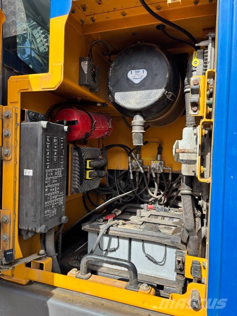 Volvo EC250EL ABI MRZV 400 Vibra Martinetes vibradores