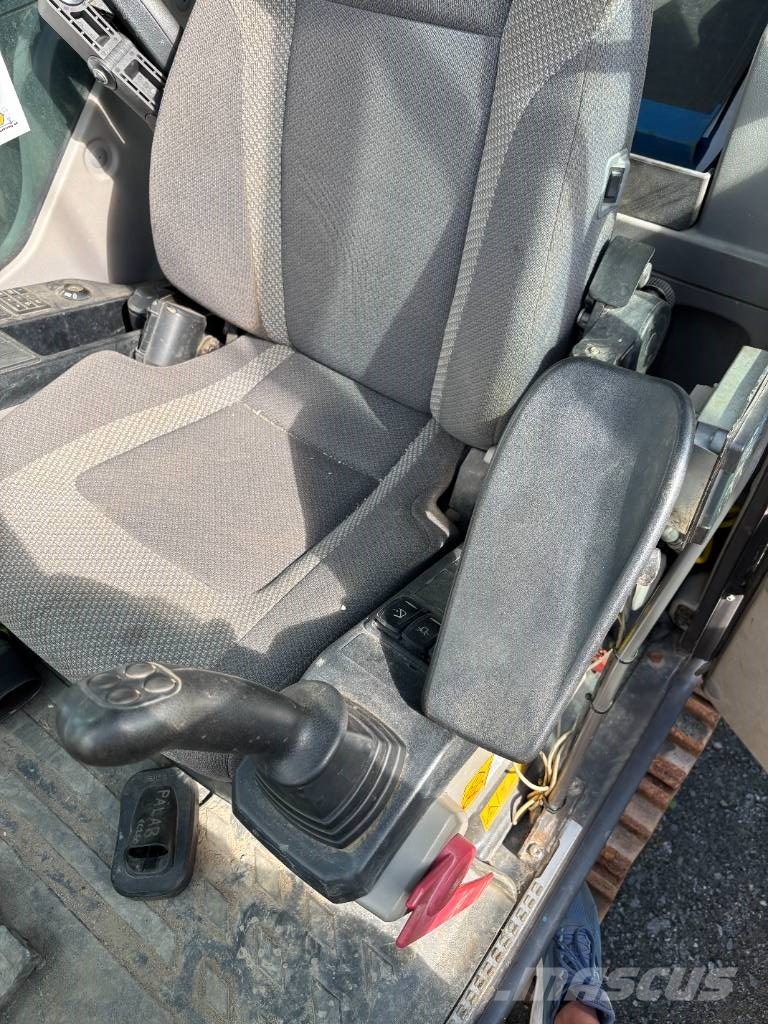 Volvo EC250EL ABI MRZV 400 Vibra Martinetes vibradores