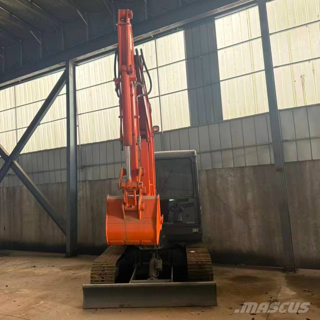 Doosan DX 60-9 C 소형 굴삭기 7톤 미만
