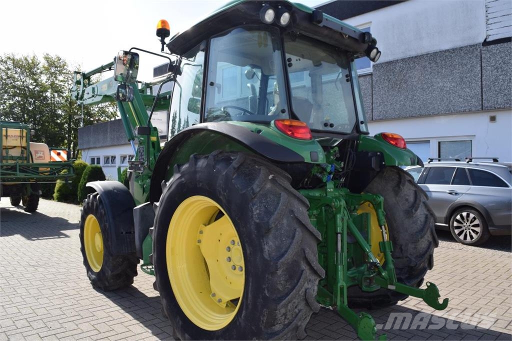 John Deere 5100 M Tractoren