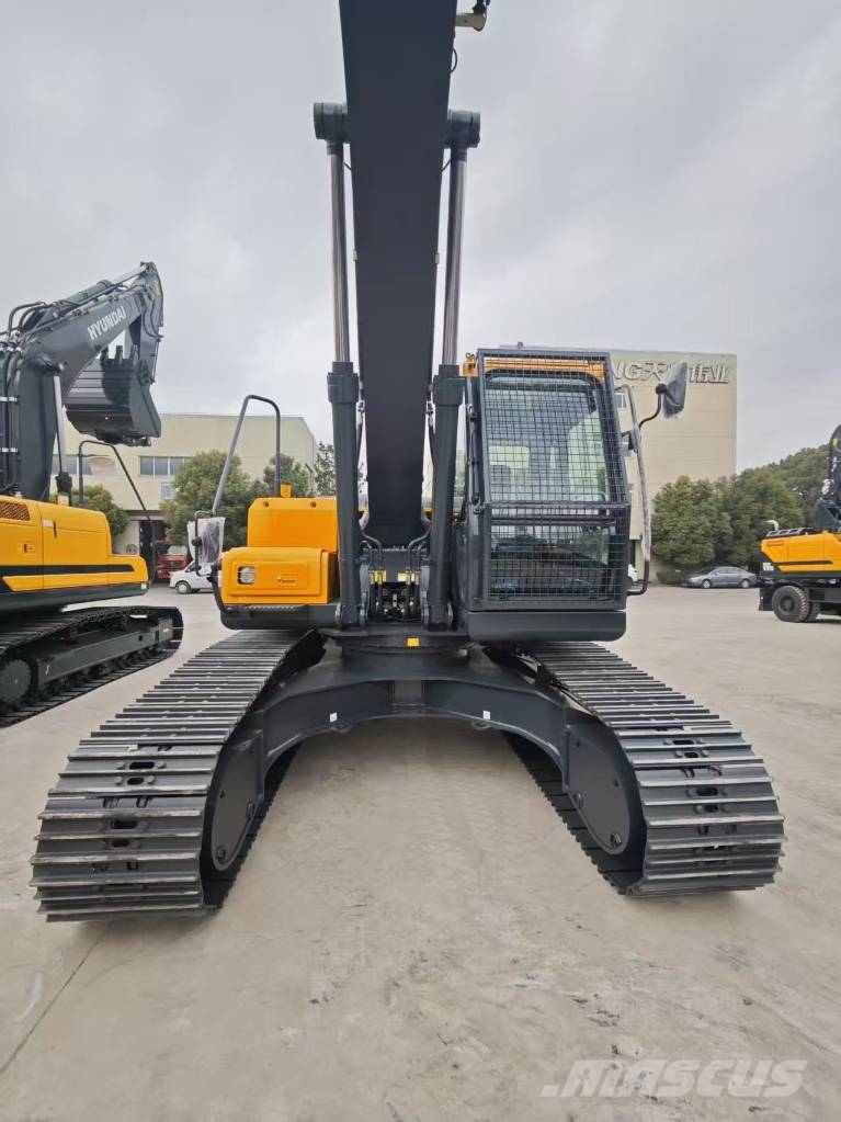 Hyundai HX 220 HD حفارات زحافة
