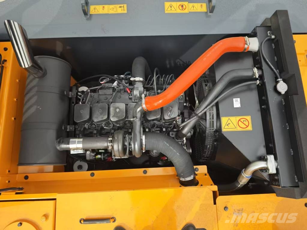 Hyundai HX 220 HD حفارات زحافة